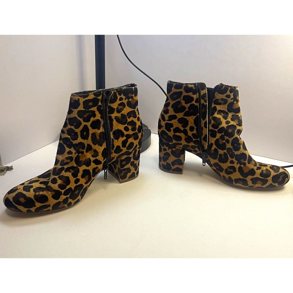 INC International Concepts Floriann Animal Print Ankle Bootie Side Zip 7M
